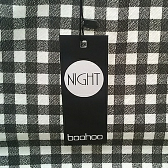 𝅺NWT - Boohoo- Tina Gingham Wrap Crop Top - Picture 9 of 11